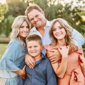 Meet your Posher, Jyl